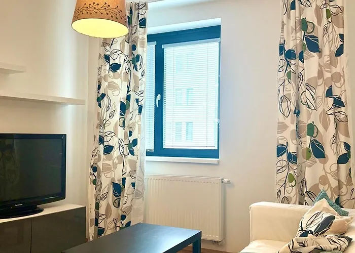 Urban Center * براتسيلافا